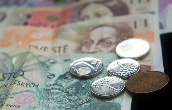 Dvaačtyřicetiletá žena z Pelhřimovska zpronevěřila peníze