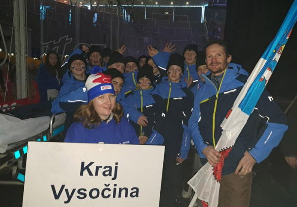 Vlajkonošem sportovní výpravy z Vysočiny na Olympiádu dětí a mládeže je legendární hokejista Patrik Eliáš
