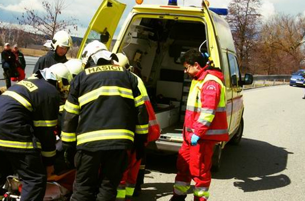 Při nehodě na Žďársku se zranili tři lidé